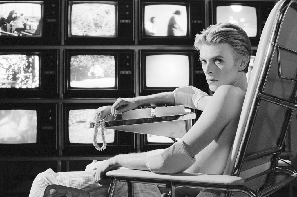 BowieMWFTE2_1024x.jpg?v=1721855991