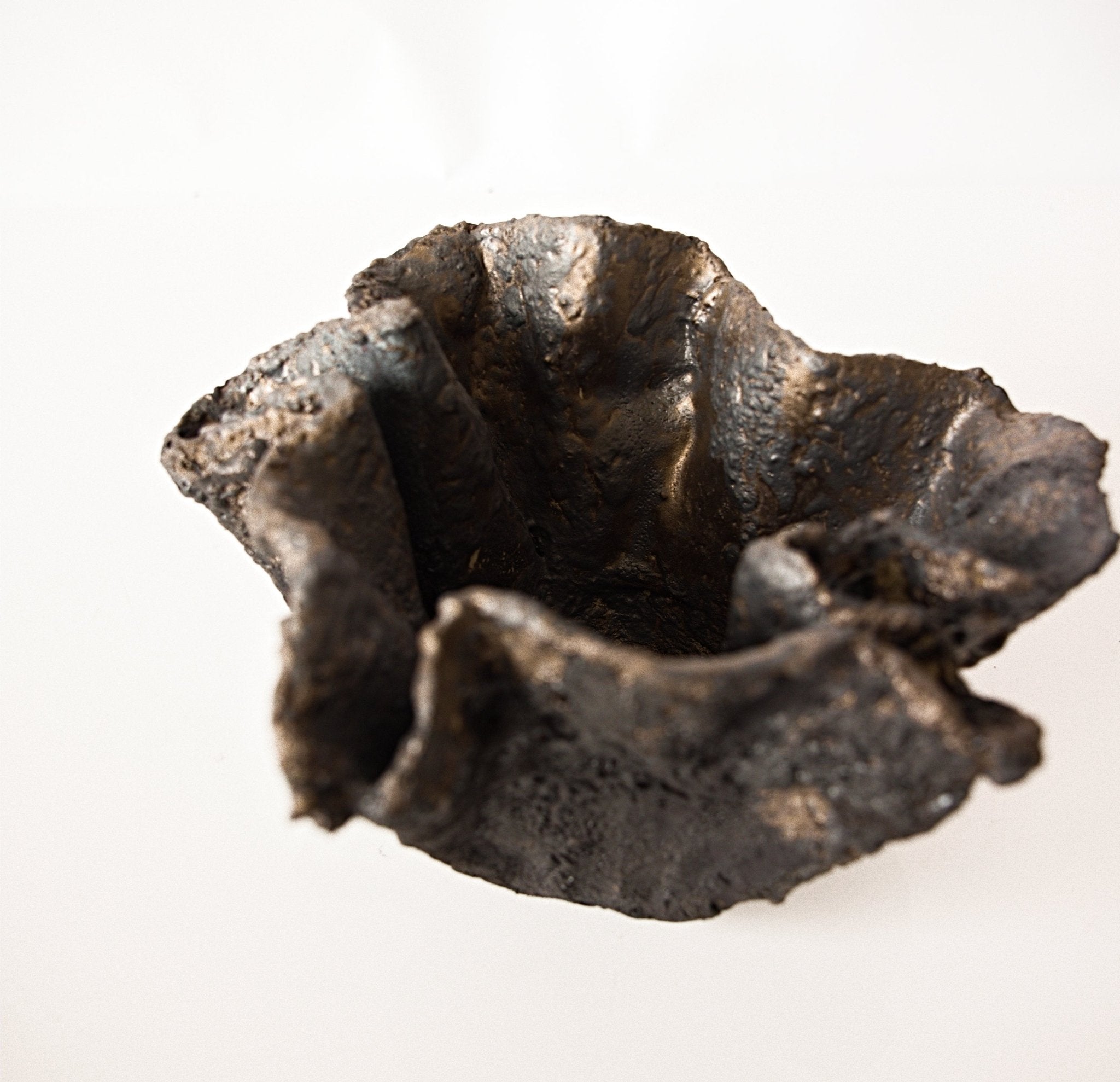 Black Heavy Textured Small Reed Bowl - Studio CT