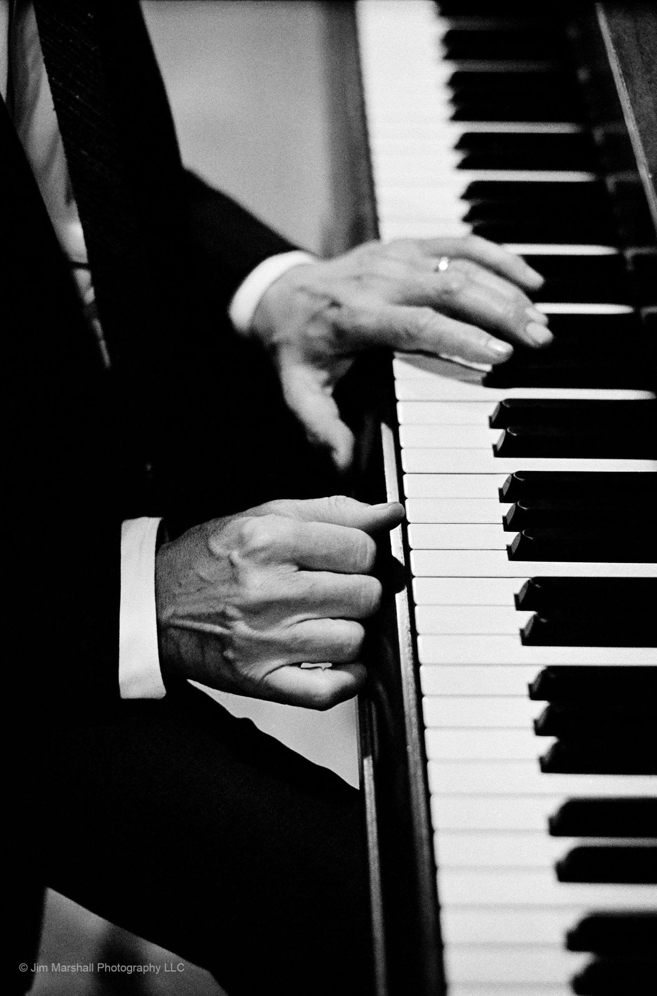 Gil Evans Hands Monterey Jazz Festival, 1966 - Studio CT