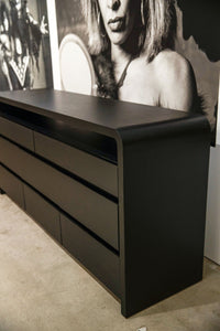 Senza Tempo Dresser