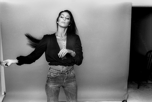 Cher, Los Angeles 1973 “Cher with Hairbrush” - Studio CT